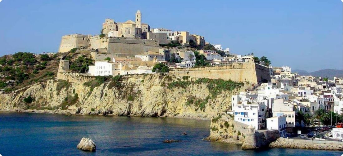 playas y calas de ibiza